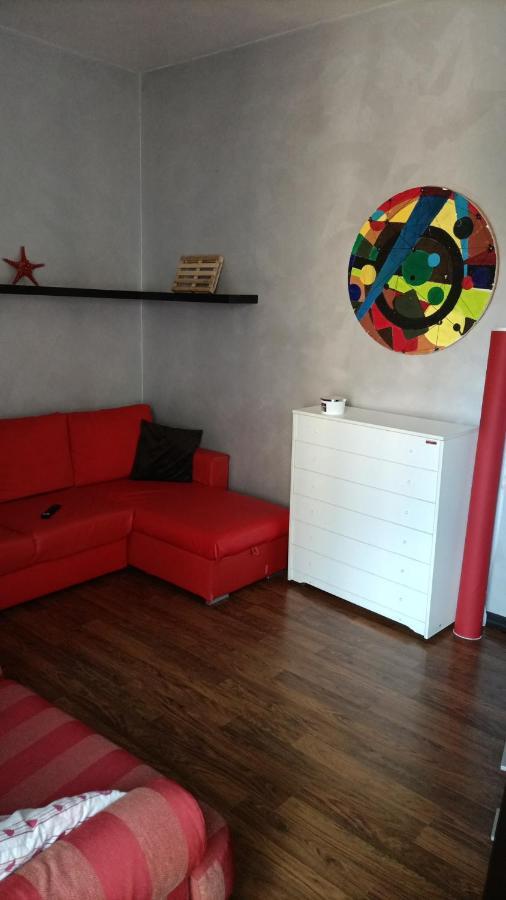 House Of Fly With Sea View, Front The Beach Savone Extérieur photo